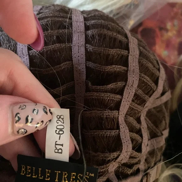Belle Tress wig - Picture 8 of 8